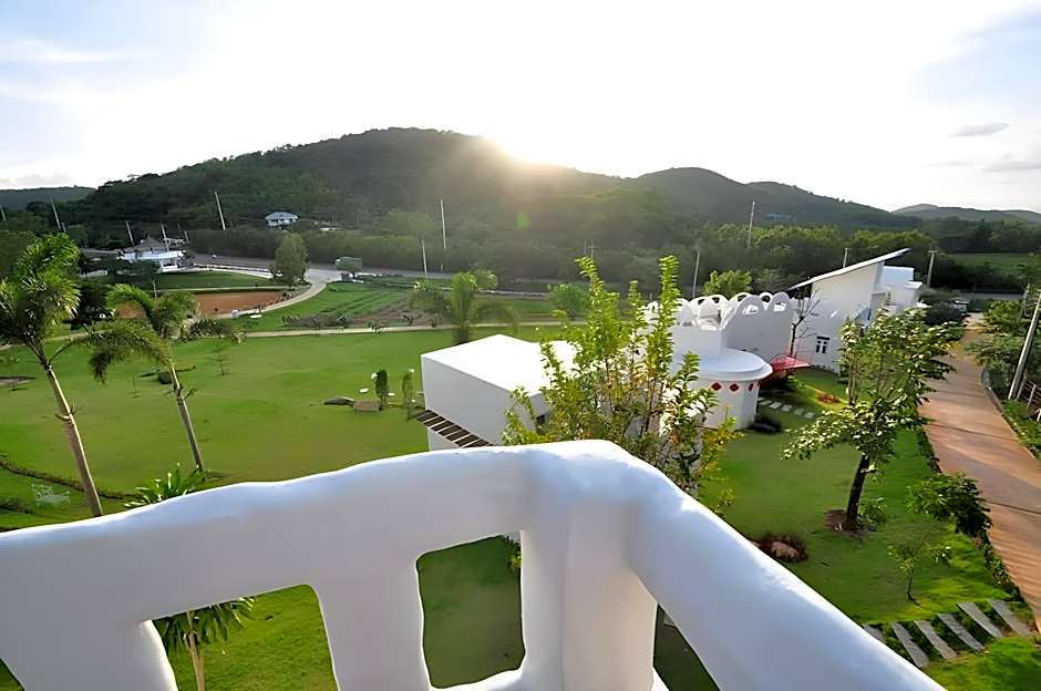 The Buda Resort Muaklek