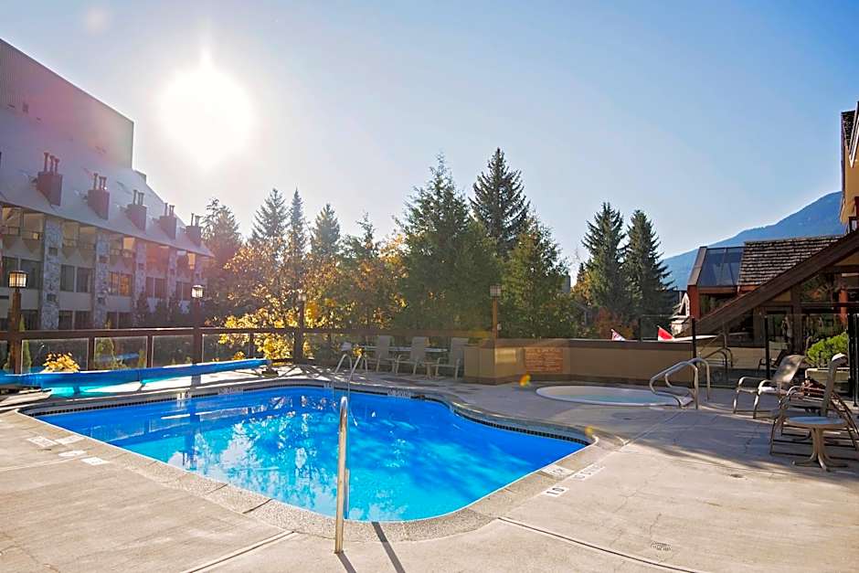 Whistler Village Inn & Suites