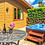 Hollybrook Lodges
