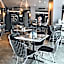 Le Embassy Hotel Georgetown