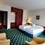 Condi Hotel