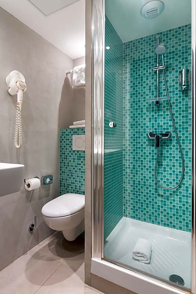 Hotel Ohm by HappyCulture