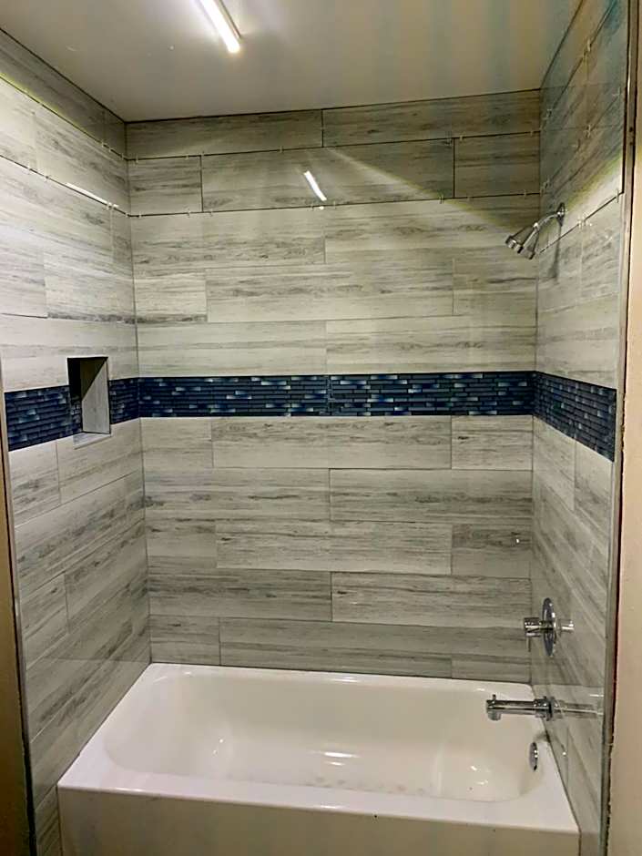 SouthTown S.A. Inn
