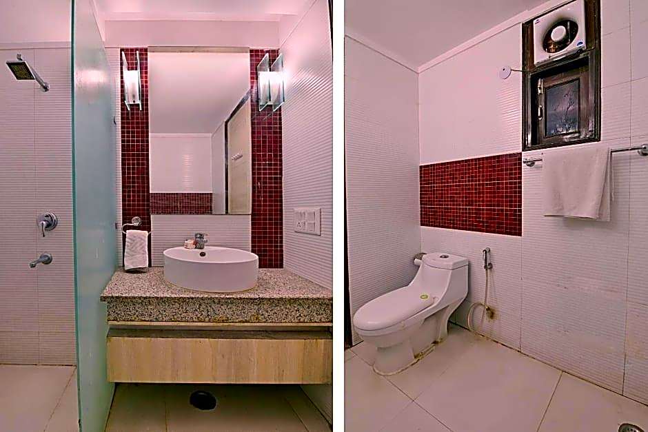 Townhouse Hotel Lotus Palace