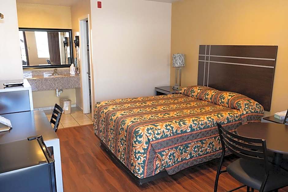 Colonial Inn Hammond