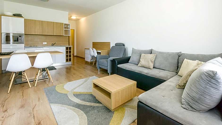 Praga Apartments & Restaurant Zell am See-Kaprun