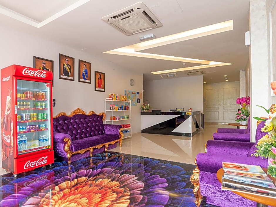 OYO 89423 Zenz Hotel