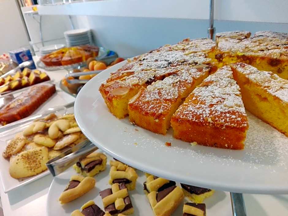 Hotel Ermeti B&B Brunch