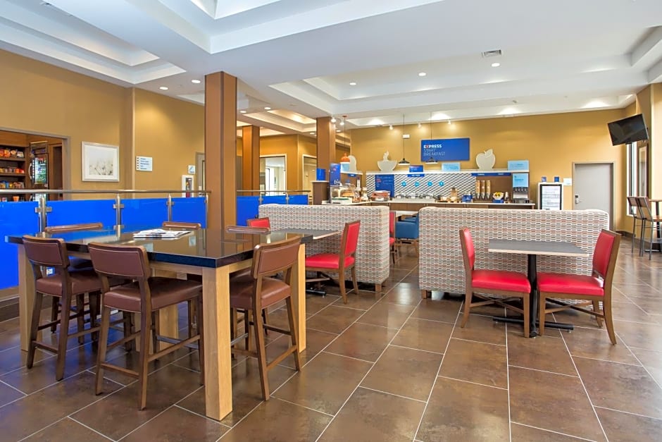Holiday Inn Express Springfield Downtown By IHG