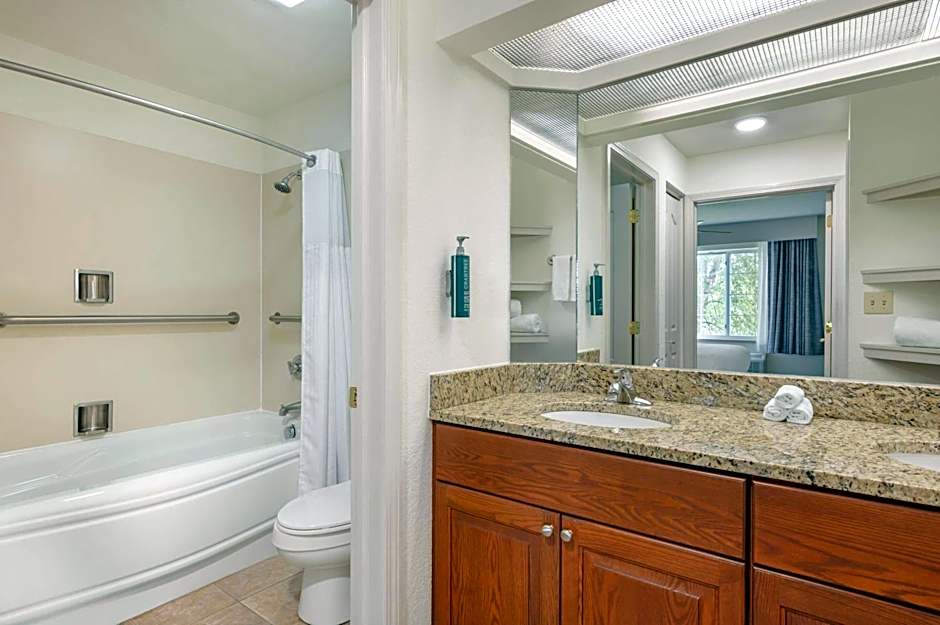 Hilton Vacation Club Varsity Club South Bend, IN