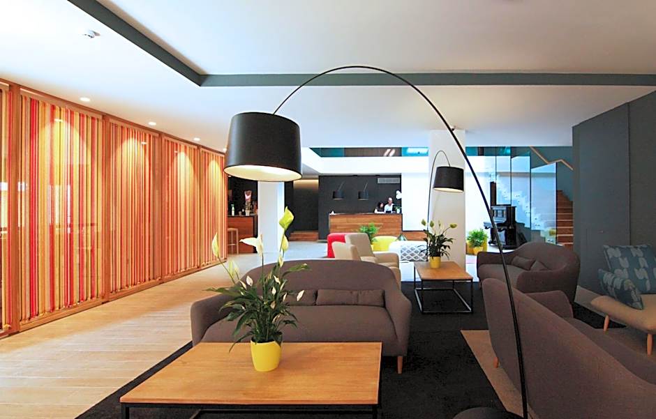 Hotel Raval de la Mar