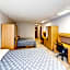 Chestnut Residence and Conference Centre - University of Toronto