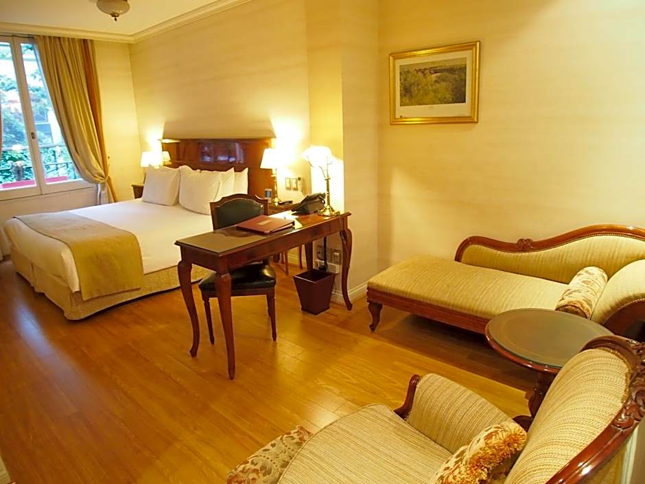 Meliá Recoleta Plaza Boutique Hotel