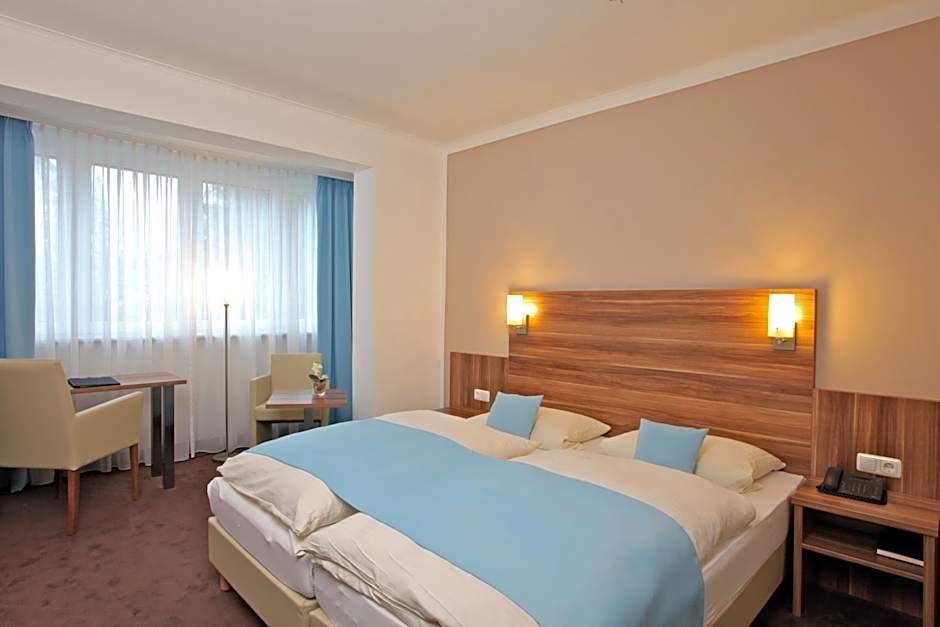 Photo 1 of 4 of Double Room