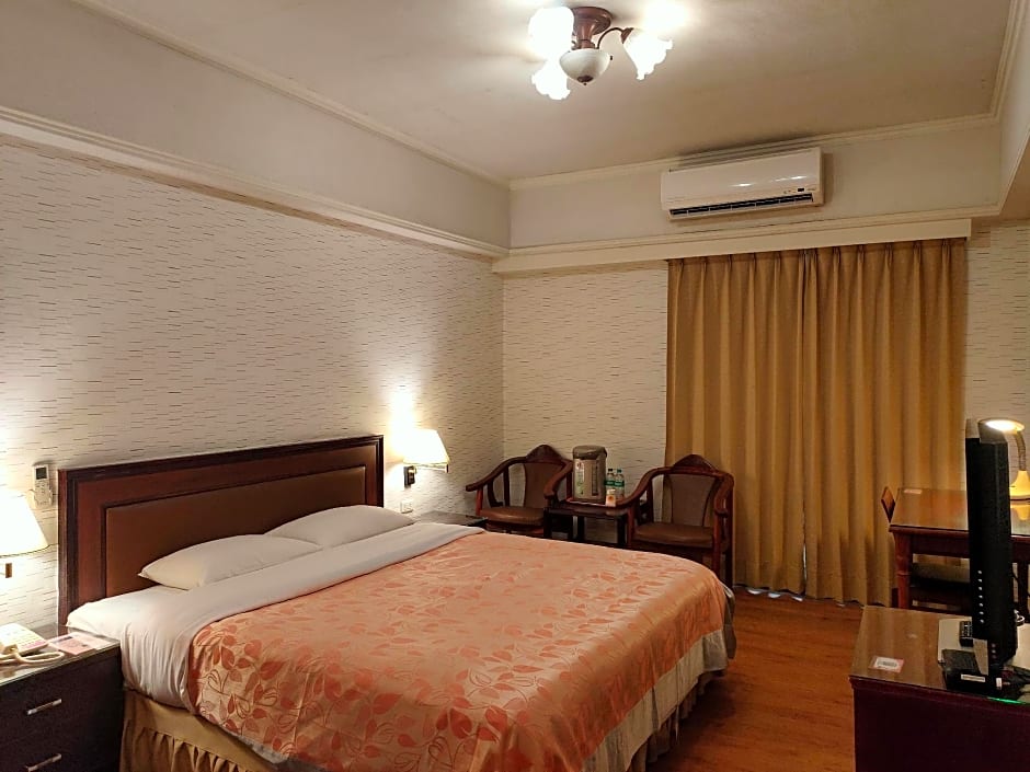 Sin Fu Business Hotel