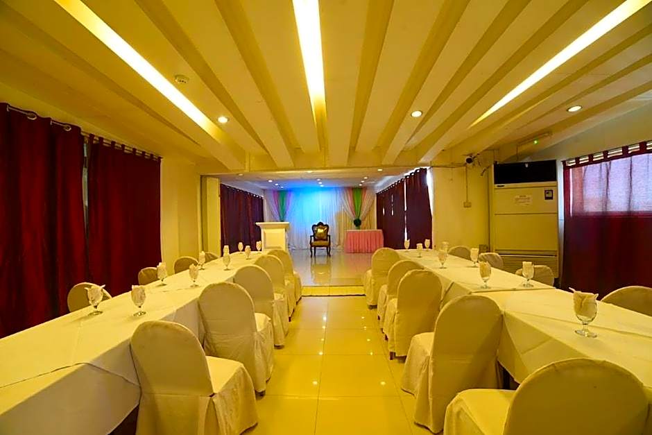 Marcian Business Hotel