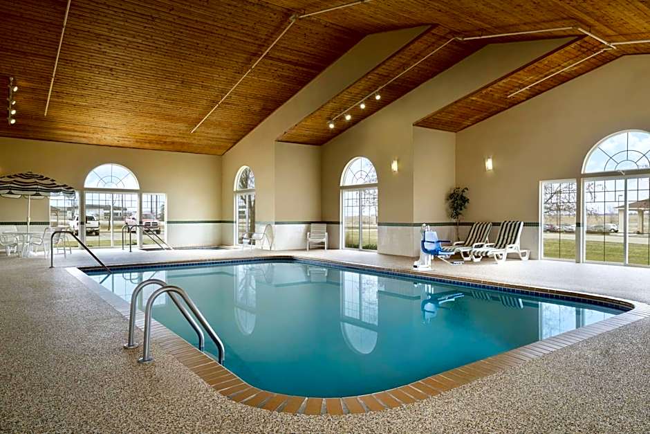 Country Inn & Suites by Radisson, Grinnell, IA