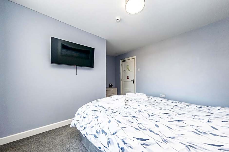 The Halfway House Inn