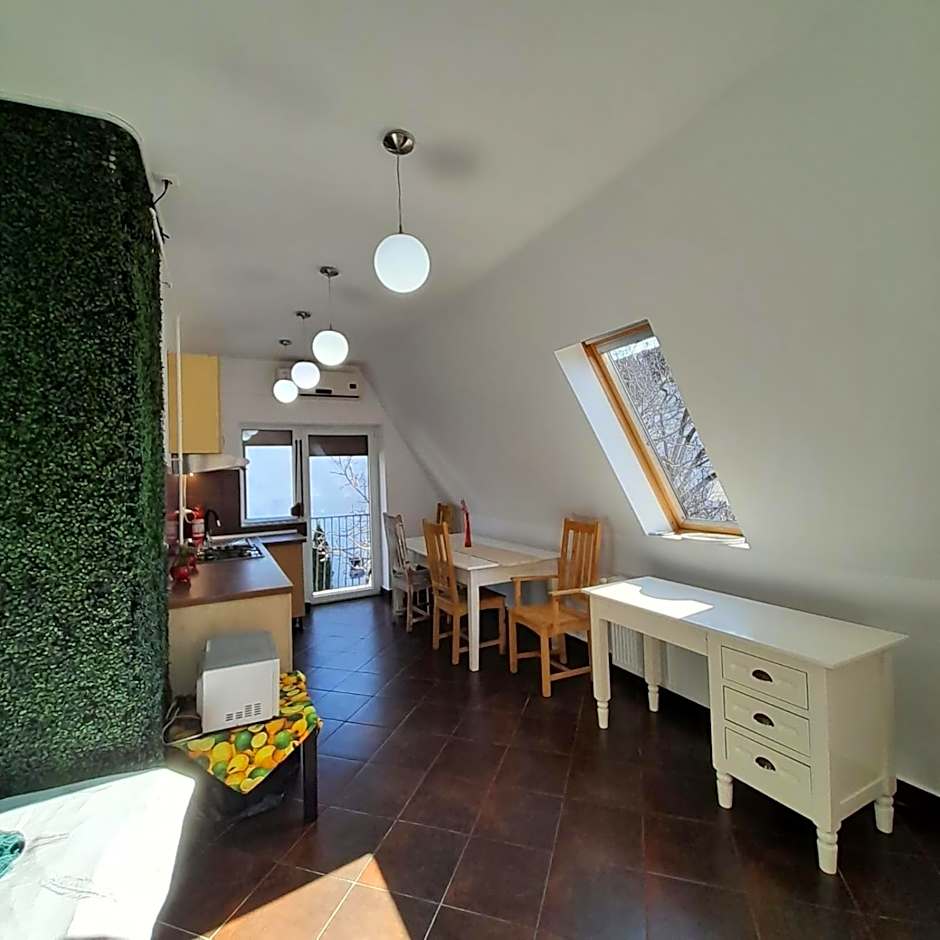 Pannónia Rooms and Apartments