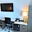 Super 8 by Wyndham Bronx Near Stadium