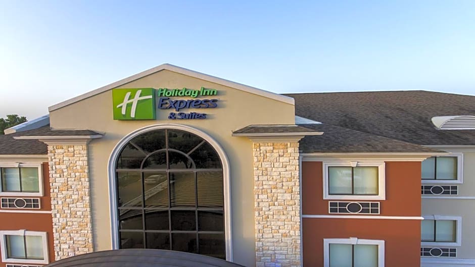 Holiday Inn Express Hotel & Suites Mount Pleasant by IHG
