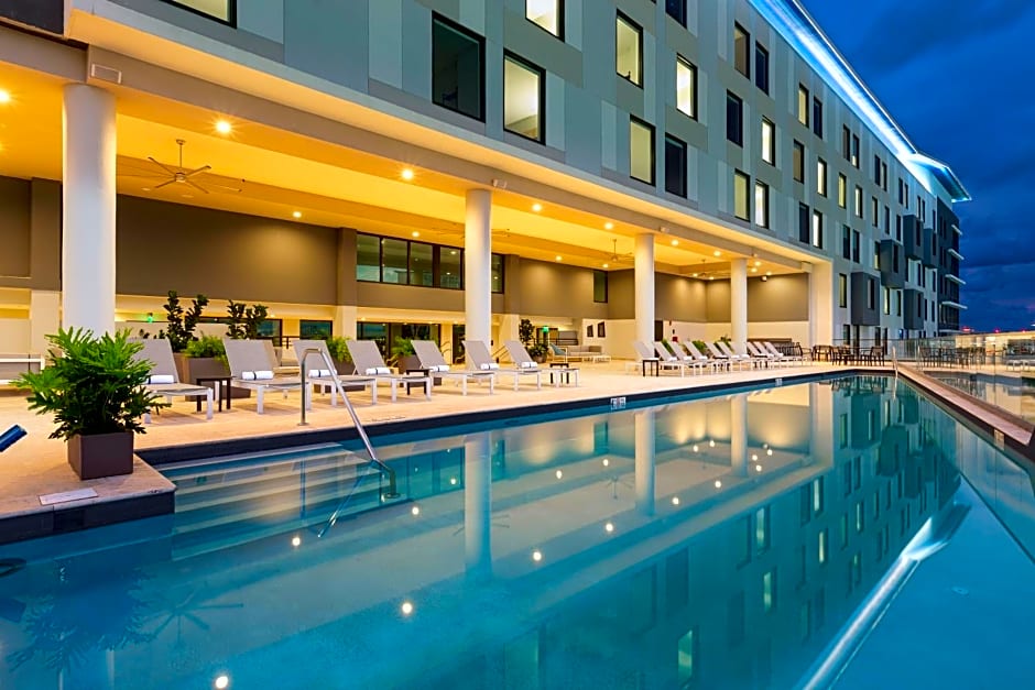 Aloft San Juan
