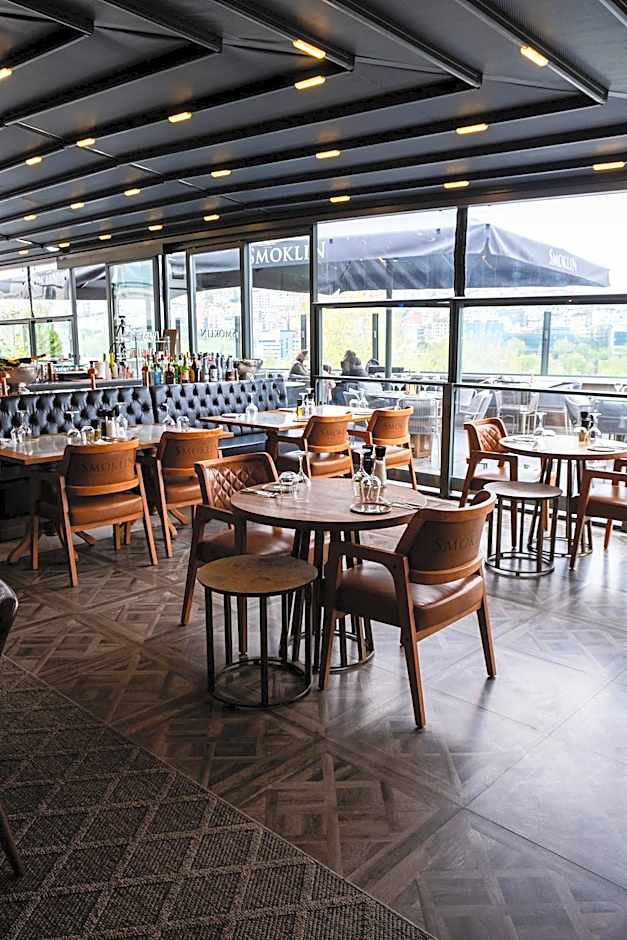 Stayso The House Hotel