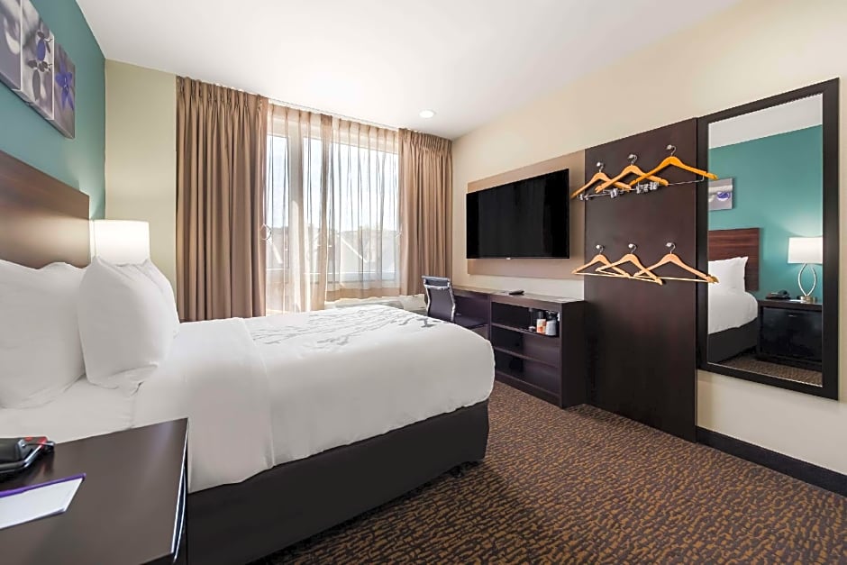 Sleep Inn Brooklyn - Sheepshead Bay