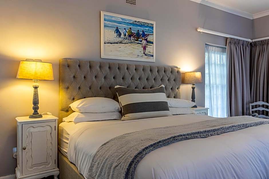 Whale Rock Luxury Lodge