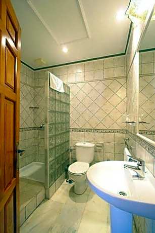 Basic Single Room