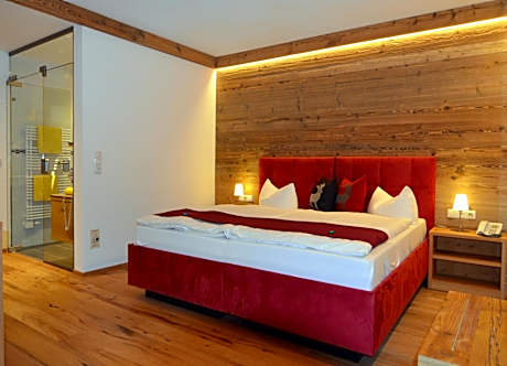 Double Room With Garden View and Shower