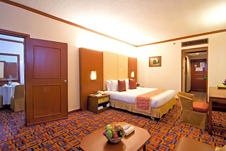 Sunset Suite ( Ocean Wing)