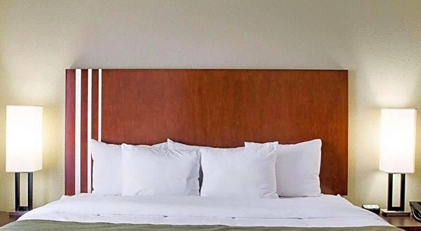 Comfort Suites Greenwood