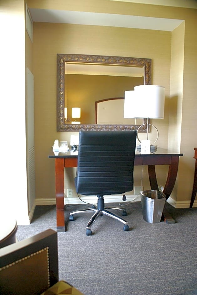 Wyndham Grand Pittsburgh
