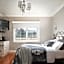 Noah's Stanley Luxury Bed and Breakfast
