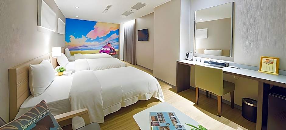 Smile 73 Hotel
