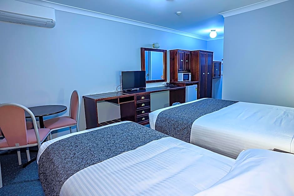Bushman's Motor Inn
