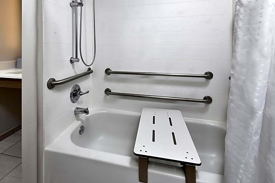 Holiday Inn Express Richmond I-64 Short Pump Area By IHG