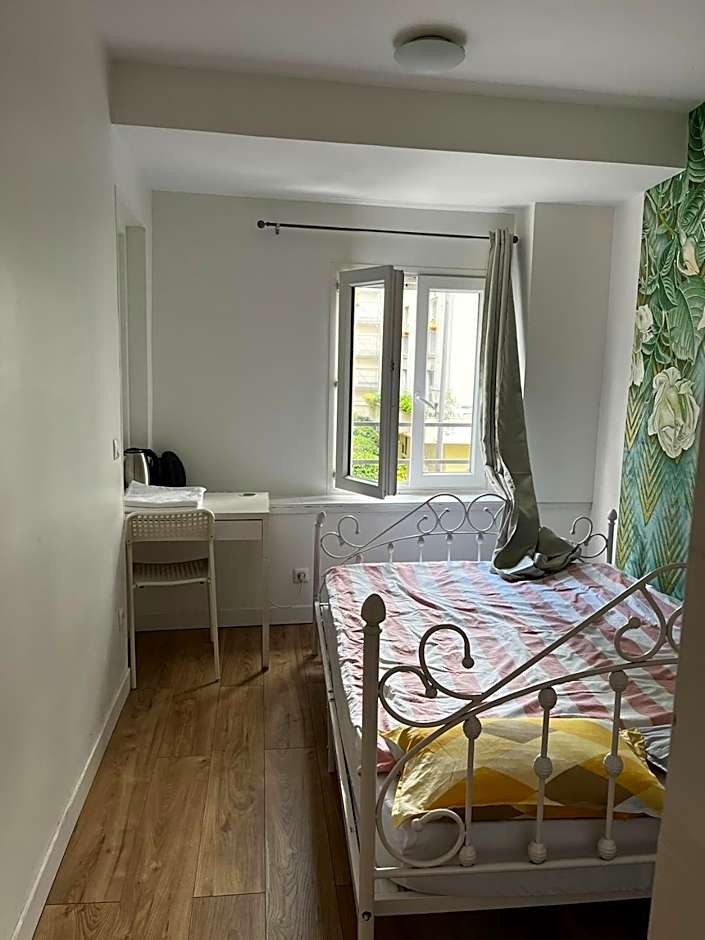 Chez Mia Paris