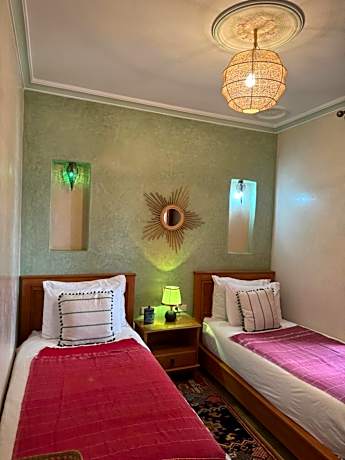 Standard Twin Room