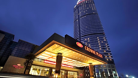 Crowne Plaza Yantai Sea View By IHG