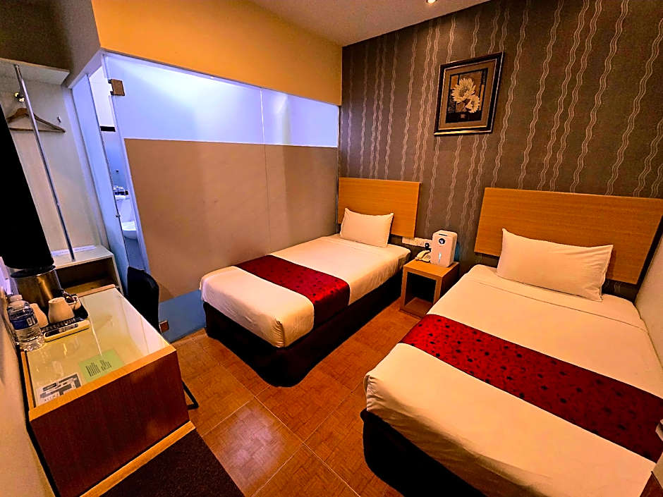 Eight Days Hotel Permas Jaya