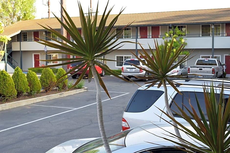 Rose Garden Inn