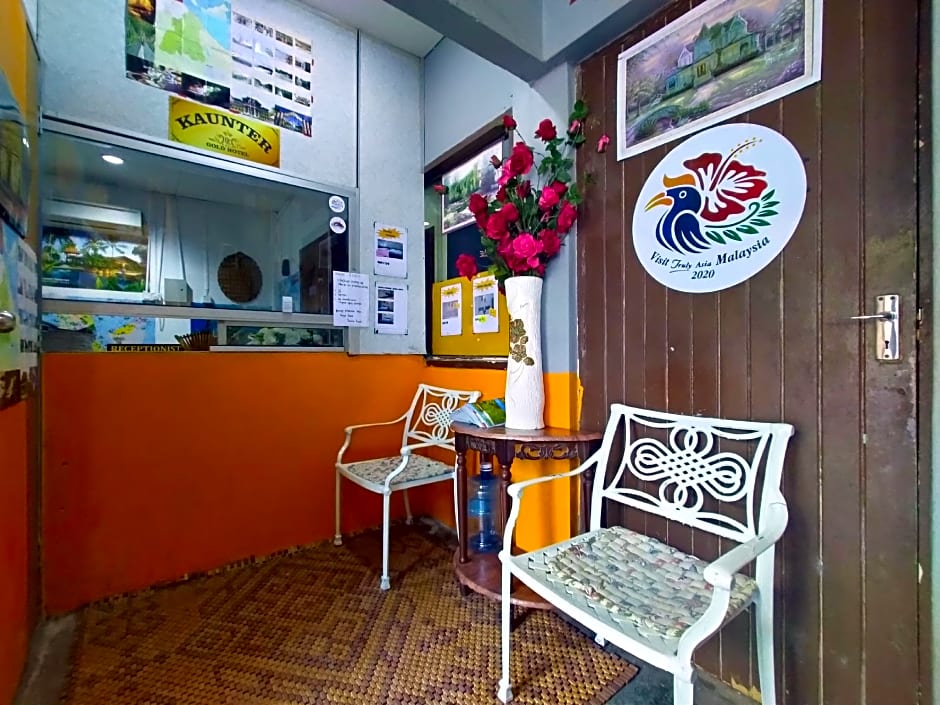 SPOT ON 89994 RZ Gold Hotel