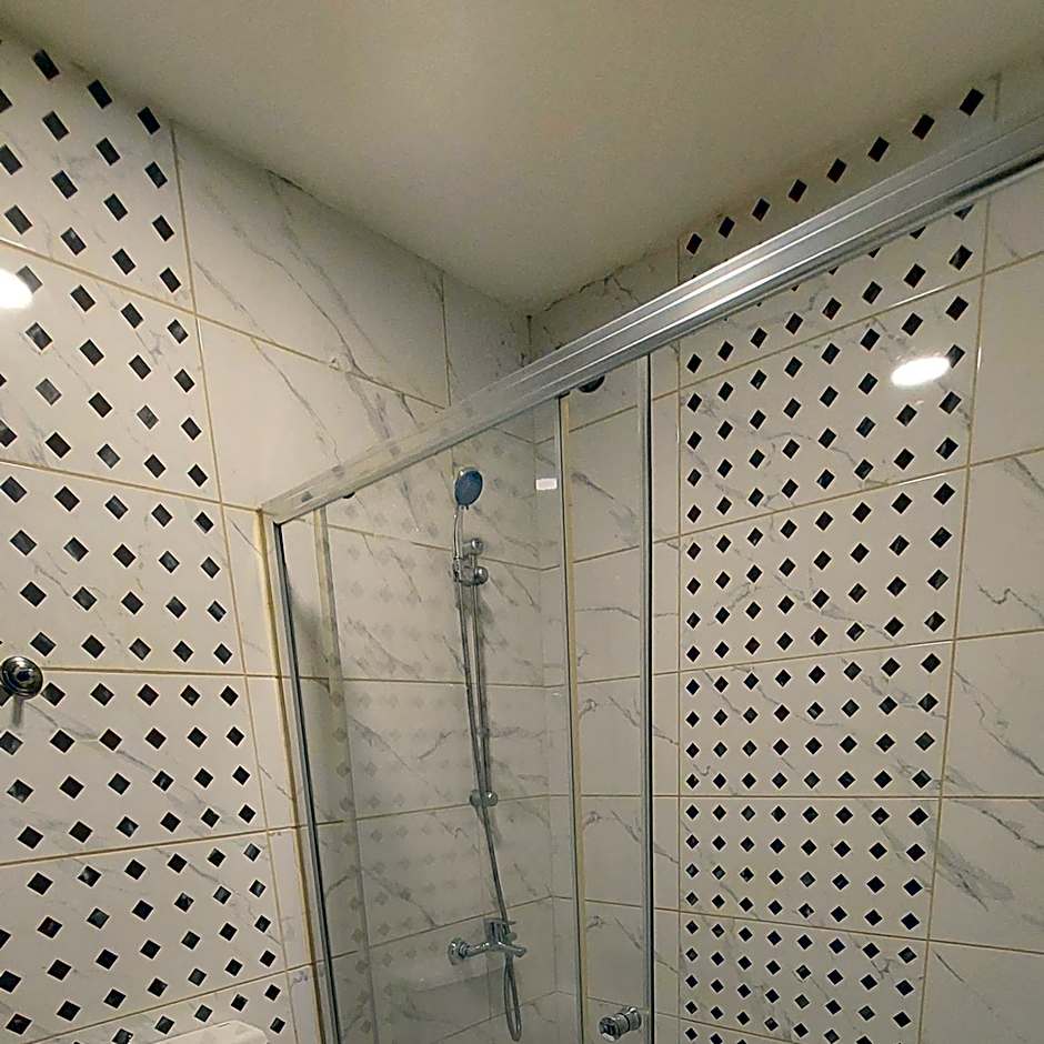 AYDER Nazlı çiçek apart