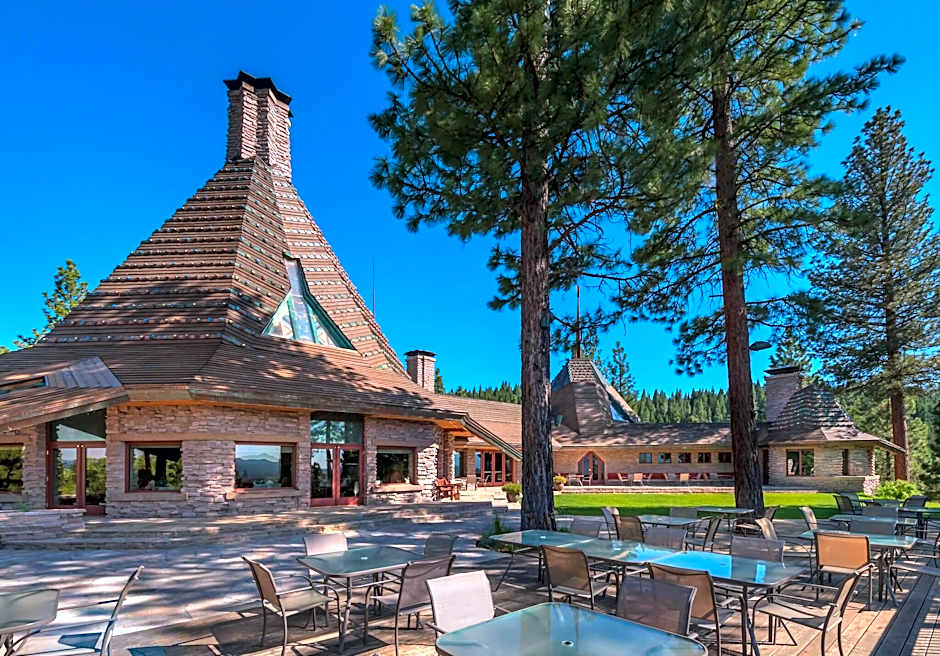 The Lodge At Nakoma