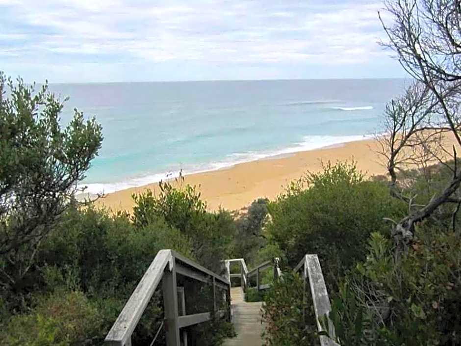 The Lakes Beachfront Holiday Park