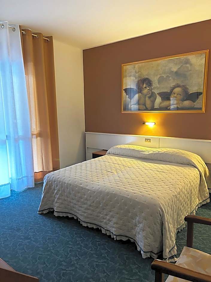 Hotel Rey's