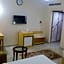 Hotel Crown Inn