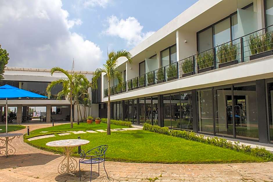 Villa Internacional Hotel & Club